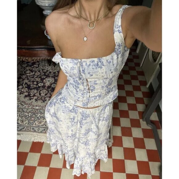 House of CB Blue and White Floral Corset Top - Picture 11 of 16